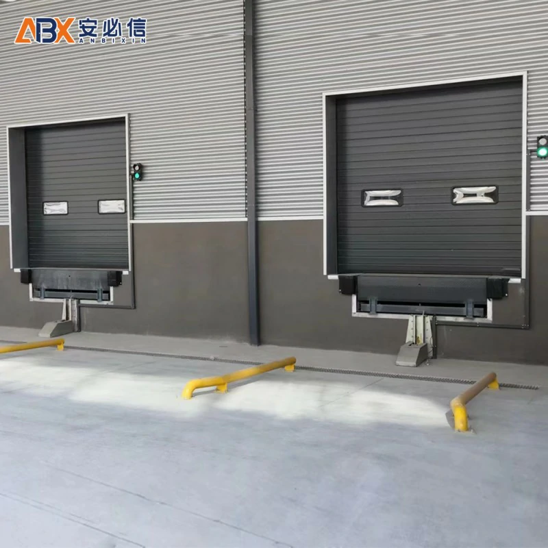 周口垂直滑升门